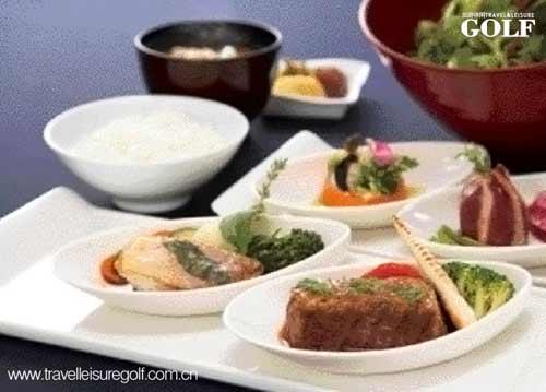 各国航空头等舱：云端上的星级套房